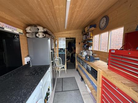 1 bedroom Detached bungalow for sale in Queens Rise, Tutbury, Burton-On-Trent