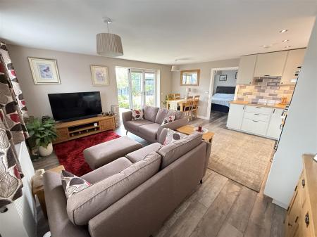 1 bedroom Detached bungalow for sale in Queens Rise, Tutbury, Burton-On-Trent