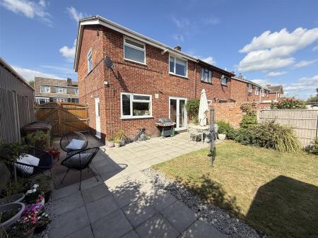 3 bedroom Semi-detached house for sale in New Road, Newhall