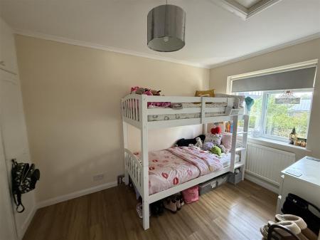 4 bedroom Semi-detached house for sale in Leamington Road, Branston, Burton-On-Trent