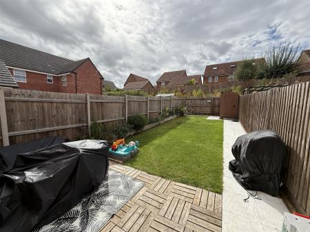 3 bedroom Town house for sale in Rook Drive, Burton-On-Trent