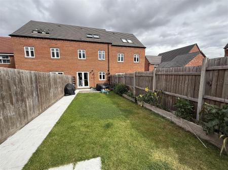 3 bedroom Town house for sale in Rook Drive, Burton-On-Trent