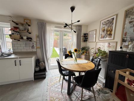 3 bedroom Town house for sale in Rook Drive, Burton-On-Trent