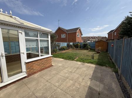 3 bedroom Detached house for sale in Pershore Drive, Branston, Burton-On-Trent