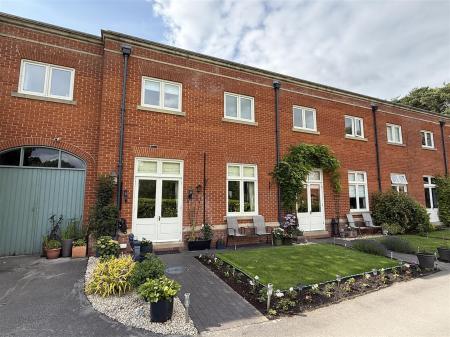 Carnarvon Court, Bretby, Burton On Trent
