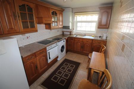 2 bedroom Detached bungalow for sale in Lordswell Road, Burton Upon Trent