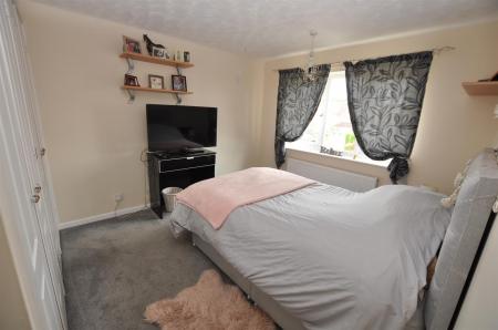 4 bedroom Detached house for sale in Hilton Close, Newhall, Swadlincote