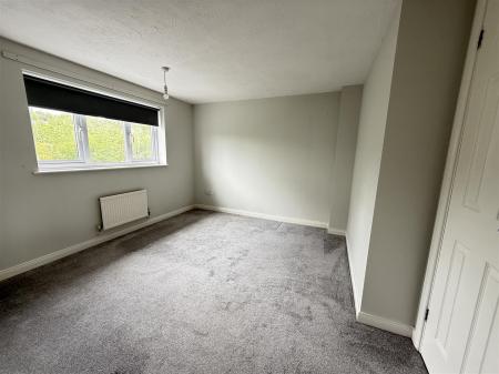 4 bedroom Detached house for sale in Hargate Road, Stapenhill, Burton-On-Trent