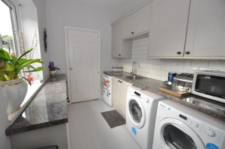 4 bedroom Detached bungalow for sale in Bitham Lane, Stretton