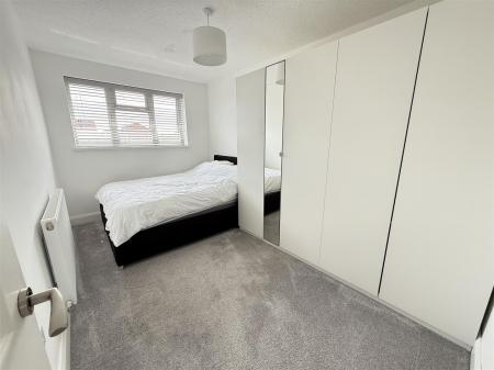 4 bedroom Detached house for sale in Kingsdale Croft, Stretton, Burton-On-Trent