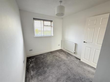 4 bedroom Detached house for sale in Kingsdale Croft, Stretton, Burton-On-Trent