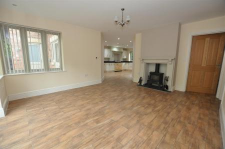 4 bedroom Detached house for sale in The Sycamores, Burton Road, Tutbury