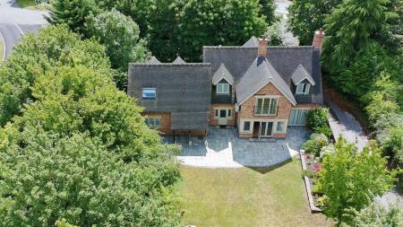 4 bedroom Detached house for sale in The Sycamores, Burton Road, Tutbury
