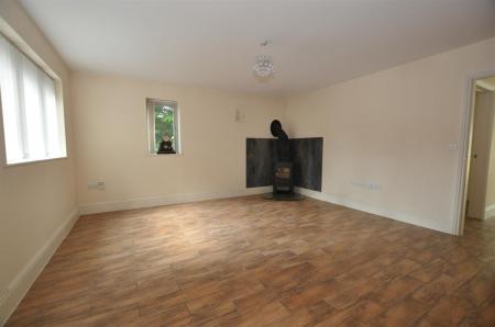 4 bedroom Detached house for sale in The Sycamores, Burton Road, Tutbury