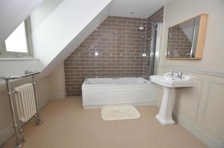 4 bedroom Detached house for sale in The Sycamores, Burton Road, Tutbury