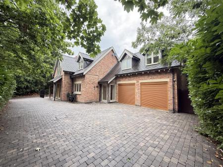 The Sycamores, Burton Road, Tutbury