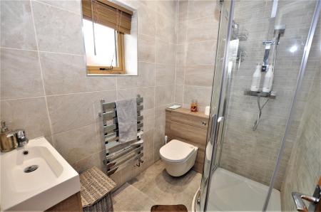 4 bedroom Detached bungalow for sale in Colliery Lane, Linton, Swadlincote