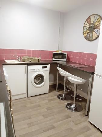 1 bedroom House share to let in Borough Road, Burton upon Trent, DE14