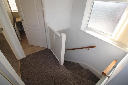 3 bedroom Semi-detached house to let in Leamington Road, Burton Upon Trent, Branston, DE14