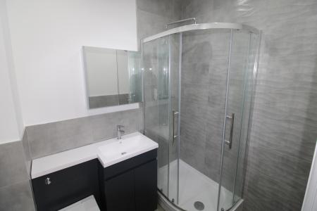 1 bedroom Flat to let in Market Place, Staffordshire, Burton upon Trent, DE14