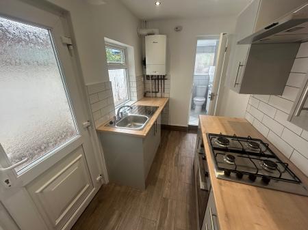3 bedroom Terraced House to let in Mill Hill Lane, Winshill, Burton upon Trent, DE15
