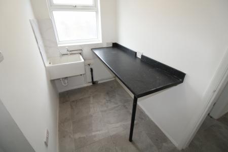 3 bedroom Terraced House to let in Oak Street, Staffordshire, Burton upon Trent, DE14