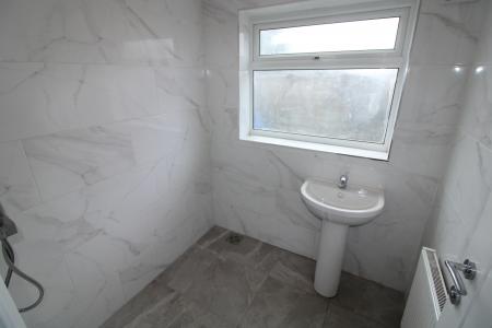 3 bedroom Terraced House to let in Oak Street, Staffordshire, Burton upon Trent, DE14