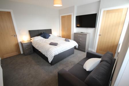 Shobnall Street, Burton upon Trent, DE14