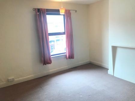 2 bedroom Terraced House to let in South Broadway Street, Staffordshire, Burton upon Trent, DE14