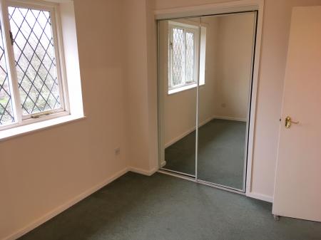 2 bedroom Apartment to let in The Carousels, Burton upon Trent, DE14