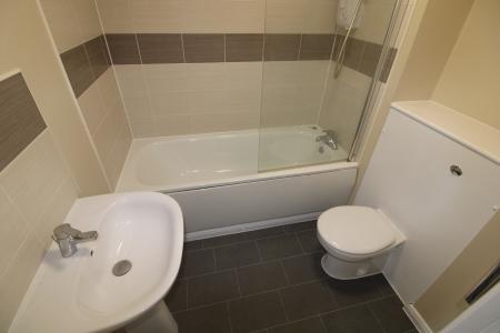 1 bedroom Apartment to let in Tiger Court, Staffordshire, Burton upon Trent, DE14