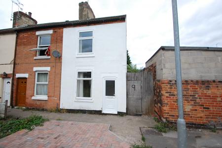 2 bedroom Terraced House to let in Vernon Terrace, Staffordshire, Burton upon Trent, DE14