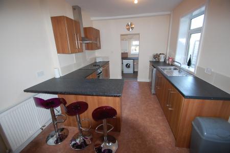 1 bedroom House share to let in Wyggeston Street, Burton upon Trent, DE13