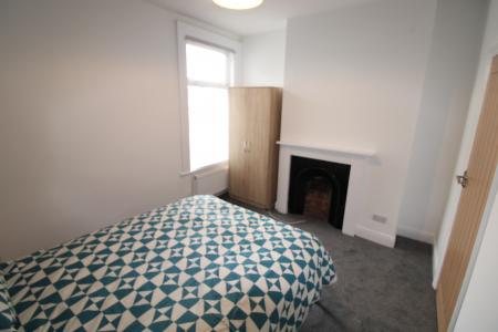 1 bedroom House share to let in Wyggeston Street, Burton upon Trent, DE13
