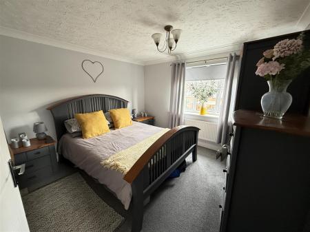 3 bedroom Detached house for sale in Churchward Drive, Stretton, Burton-On-Trent