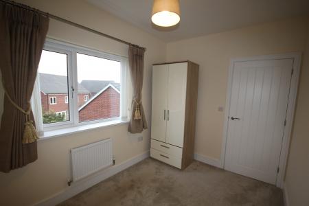 3 bedroom Detached house to let in Bath Road, Derbyshire, Castle Gresley, DE11