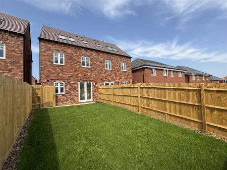 3 bedroom Semi-detached house for sale in Marley Way, Drakelow, Burrton on Trent