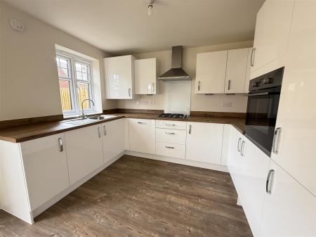 3 bedroom Semi-detached house for sale in Marley Way, Drakelow, Burrton on Trent