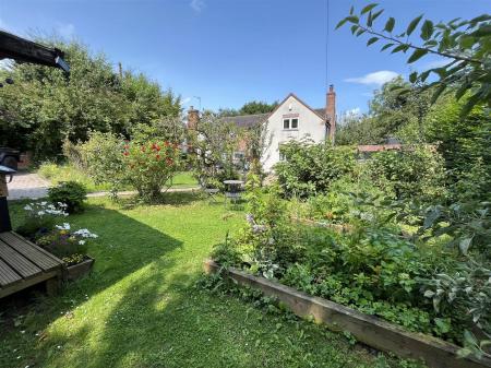 4 bedroom Cottage for sale in Nankirks Lane, Anslow, Burton-On-Trent