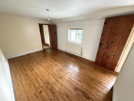 4 bedroom Cottage for sale in Nankirks Lane, Anslow, Burton-On-Trent
