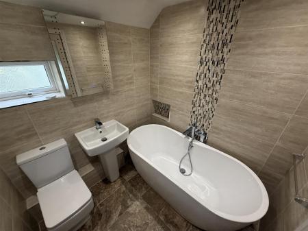 4 bedroom Cottage for sale in Nankirks Lane, Anslow, Burton-On-Trent
