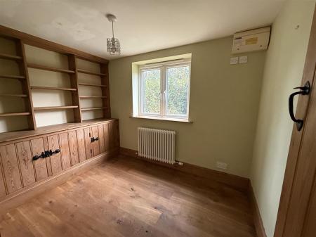 4 bedroom Cottage for sale in Nankirks Lane, Anslow, Burton-On-Trent