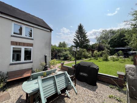 4 bedroom Cottage for sale in Nankirks Lane, Anslow, Burton-On-Trent