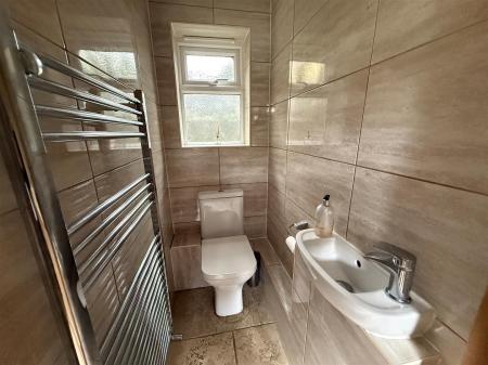 4 bedroom Cottage for sale in Nankirks Lane, Anslow, Burton-On-Trent