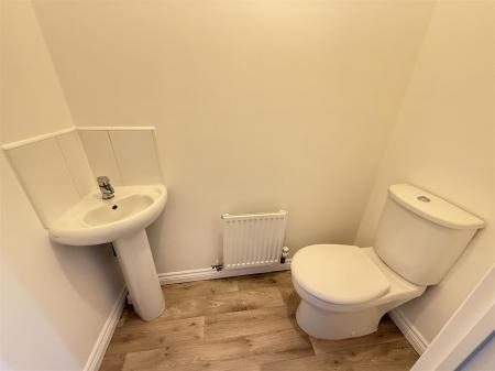 2 bedroom Town house for sale in Saw Mill Way, Burton-On-Trent