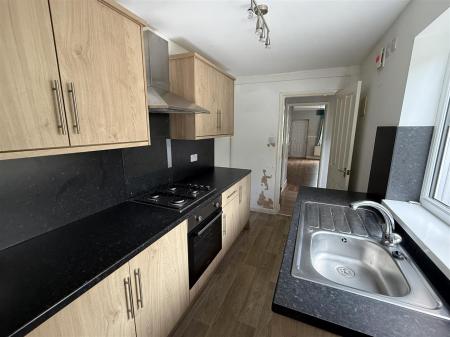 2 bedroom Terraced House for sale in Stanton Road, Burton-On-Trent