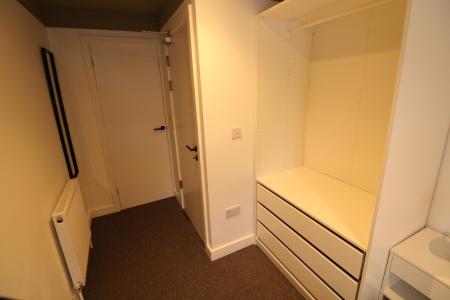 1 bedroom House share to let in Wyggeston Street, Staffordshire, Burton upon Trent, DE13