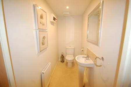 2 bedroom Duplex to let in Grants Yard, Staffordshire, Burton upon Trent, DE14