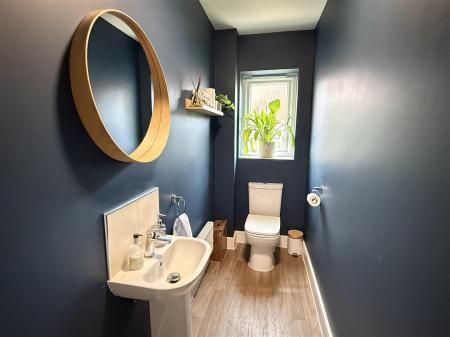 3 bedroom Semi-detached house for sale in Thorntree Lane, Branston