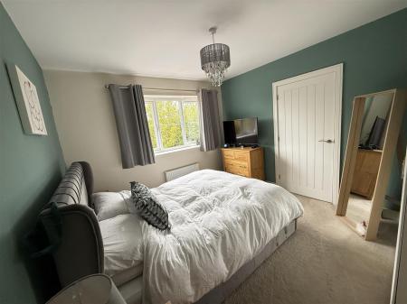 3 bedroom Semi-detached house for sale in Thorntree Lane, Branston